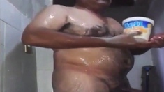 Str8 pakistani daddy shower time