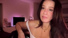 Brunette Solo Webcam Masturbation