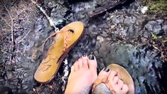 MistressRavenFD - RINSE MY CAMP FEET FLOJOS