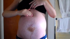 amateur blonde solo webcam