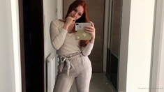 Amateur young teen solo masturbation on her livingroom
