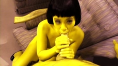 Amateur Blowjob Fun with Hot Body Brunette Babes