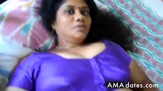 22 Purple saree bhabhi sucking cock like pro